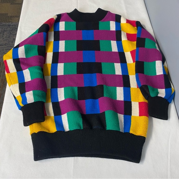 Colorful Geometric Pattern Sweater - Picture 6 of 13